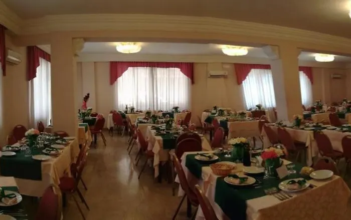 Universo Ξενοδοχείο 3*